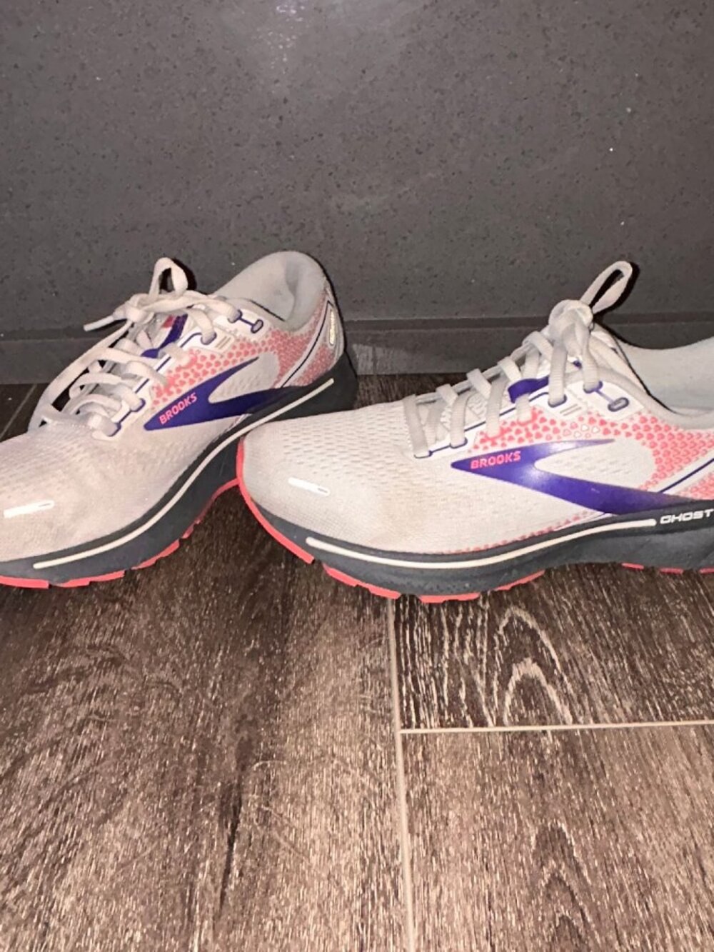 Brooks Ghost 14 Shoes Womens Size 8.5 Gray Purple Running Sneakers 1203561B192